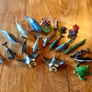 Vintage Ocean Animal Figurine Collection Including Some High Quality Safari LTD